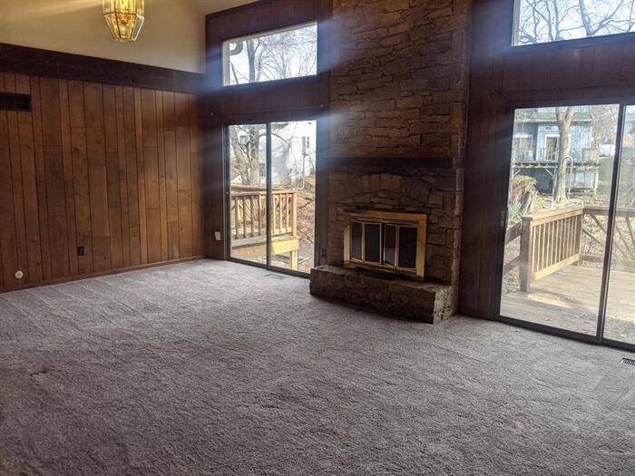 6925 Long Avenue - Photo 3 of 26