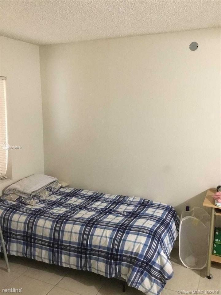 8045 Sw 107th Ave 106 - Photo 2 of 10