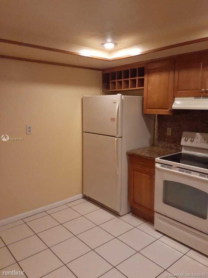 8827 Sw 123rd Ct 307 - Photo 3 of 8