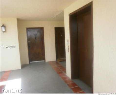 9030 Sw 125th Ave E205 - Photo 2 of 10