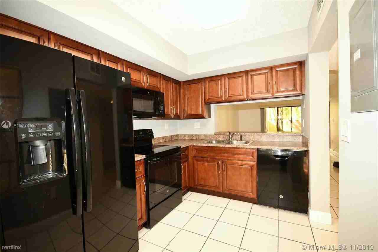 12992 Sw 88th Ln B102 - Photo 2 of 10