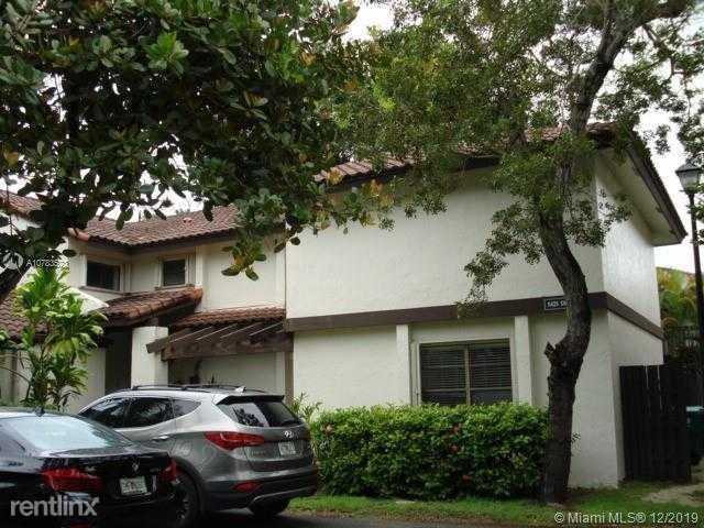 11425 Sw 133rd Ct 63-4 - Photo 2 of 10