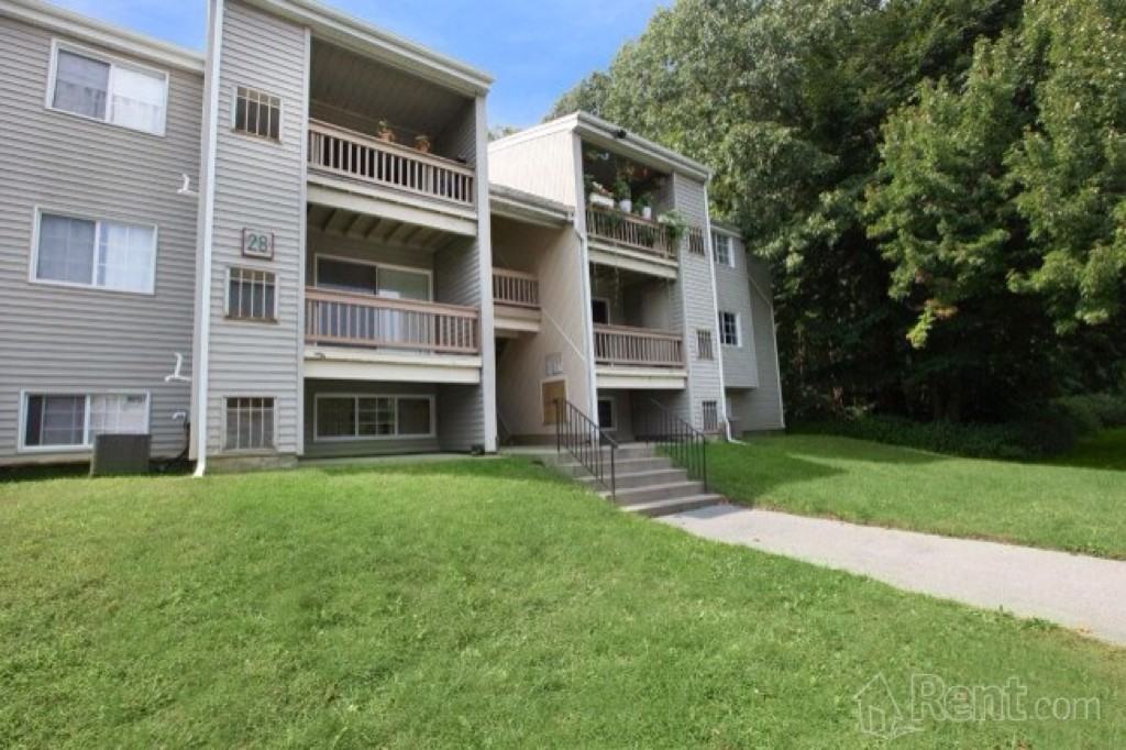 2221 Huntridge dr - Photo 2 of 5