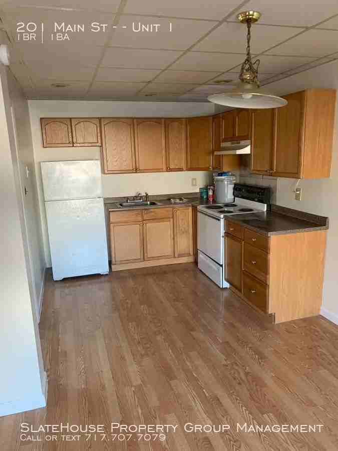 201 Main St #1 - Photo 2 of 4