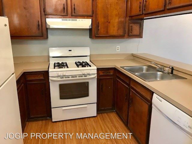 125 N. Cottonwood Drive - Photo 2 of 33