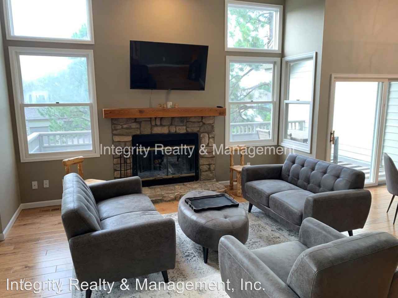 4209 Morning Star Dr - Photo 3 of 33