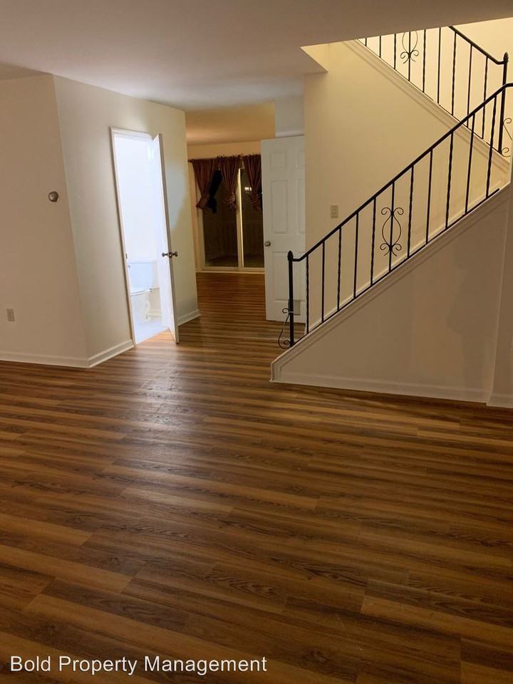 124 Morgan Drive - Photo 3 of 13