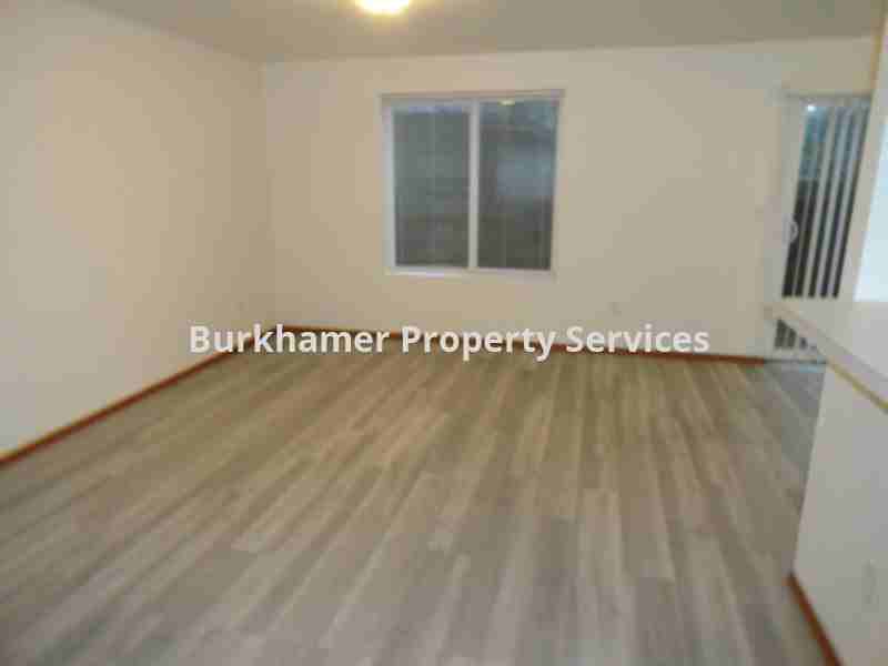 1303 S Montesano St #3 - Photo 3 of 21