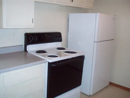 1130 15th St NE #1130 - Photo 3 of 10