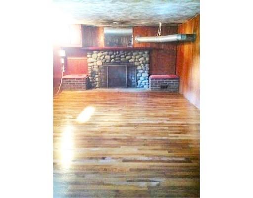 4 Young St - Photo 2 of 6