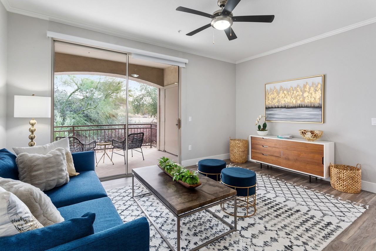 Kota North Scottsdale - Photo 2 of 26