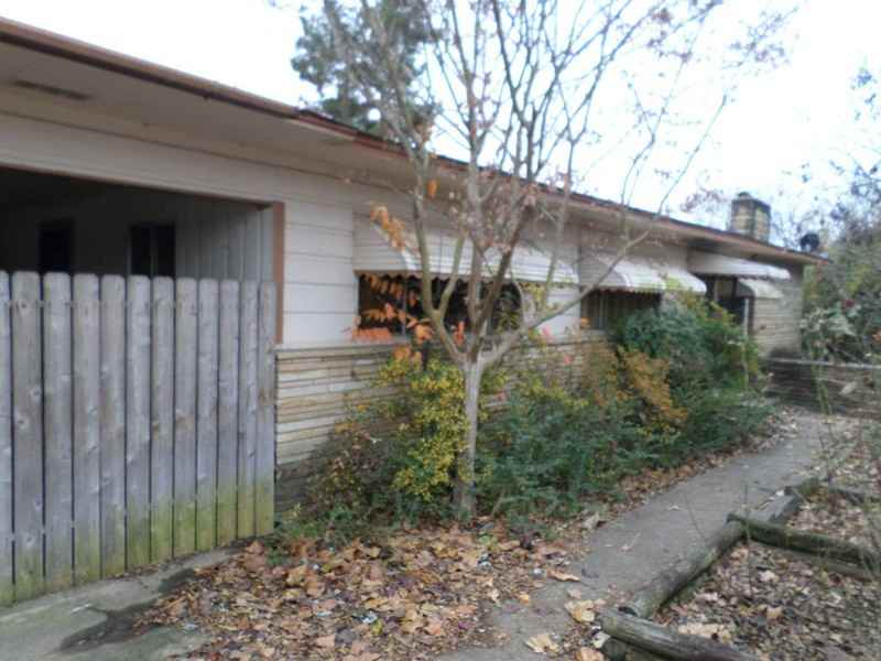 475 W. Main - Photo 2 of 24