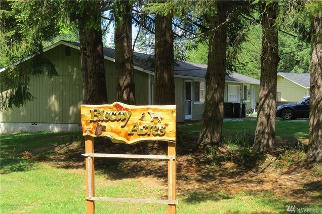 Biscay Acres - Photo 3 of 8