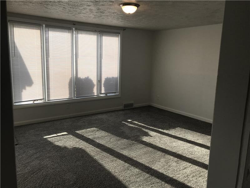 116 Bantam Ridge Ct - Photo 2 of 7