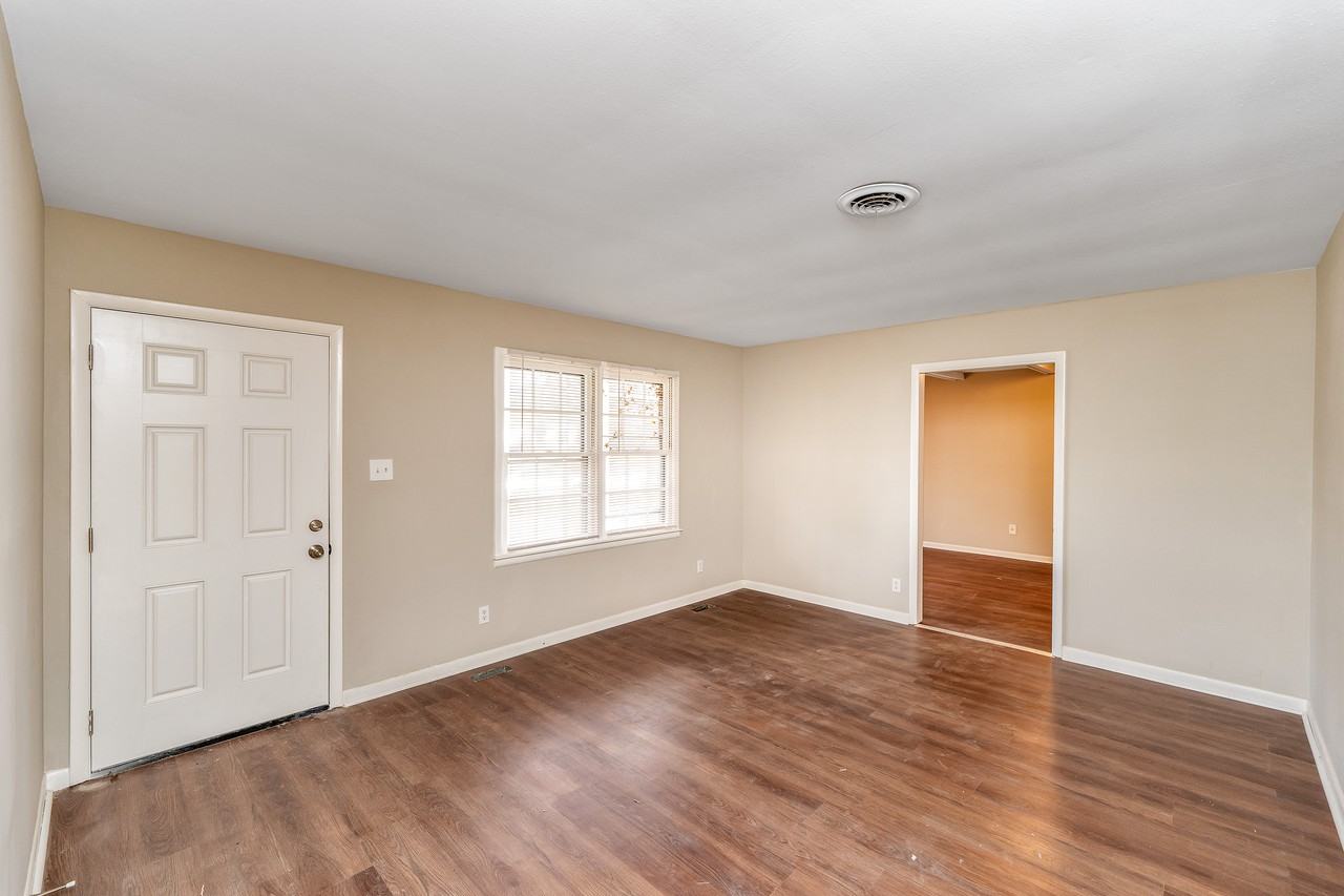 609 Murray Rd Nw - Photo 3 of 14