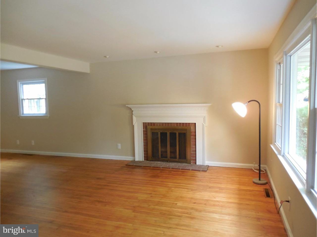 1232 Chesterfield Road - Photo 2 of 15