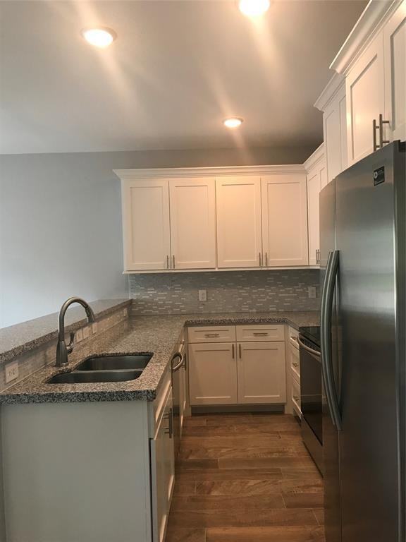 16928 Kempwood - Photo 2 of 24