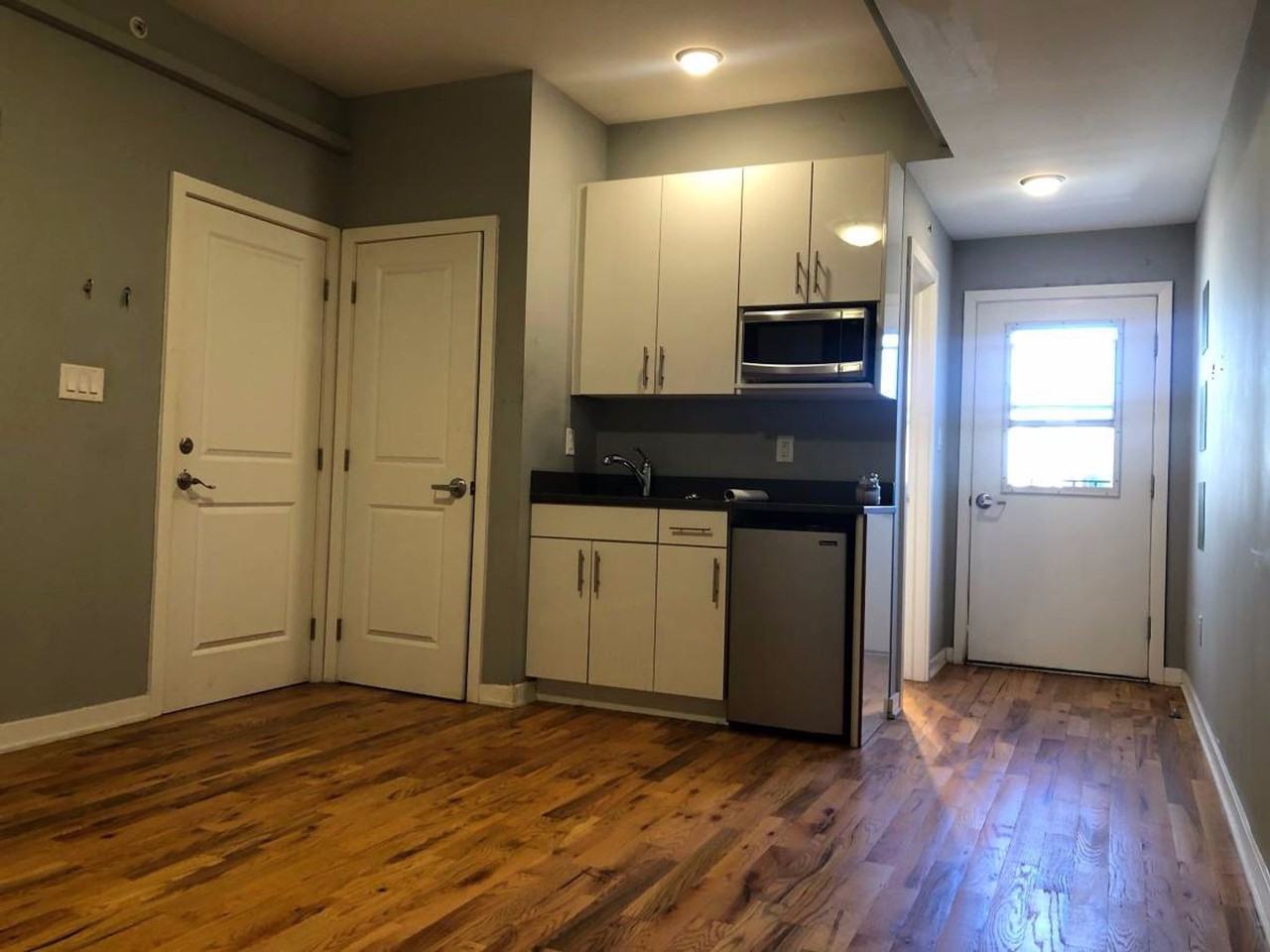 535 Budd Street - Photo 2 of 12