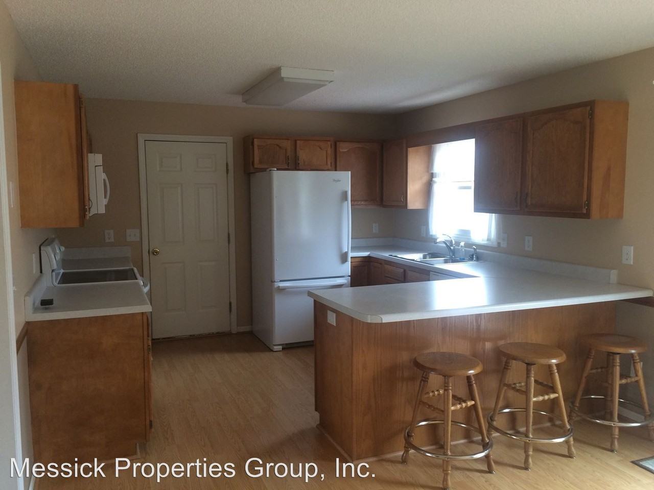 4032 Sundance Drive - Photo 2 of 18