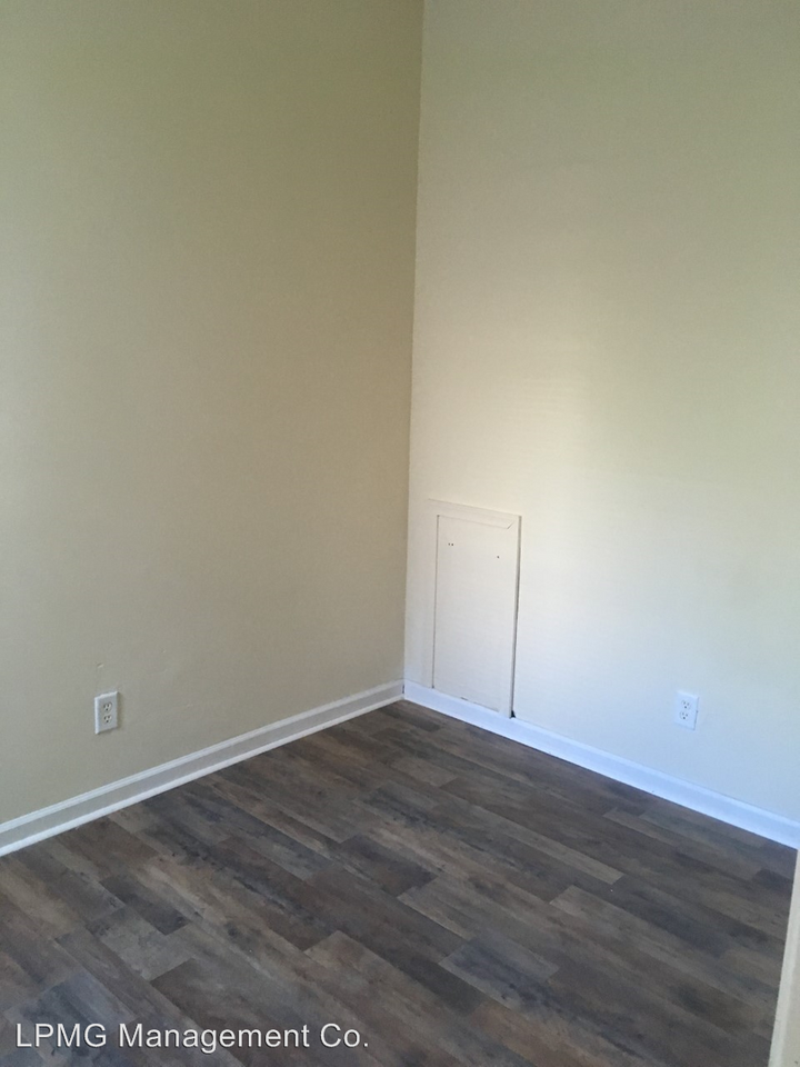 1532 Point Breeze Ave. - Photo 3 of 7