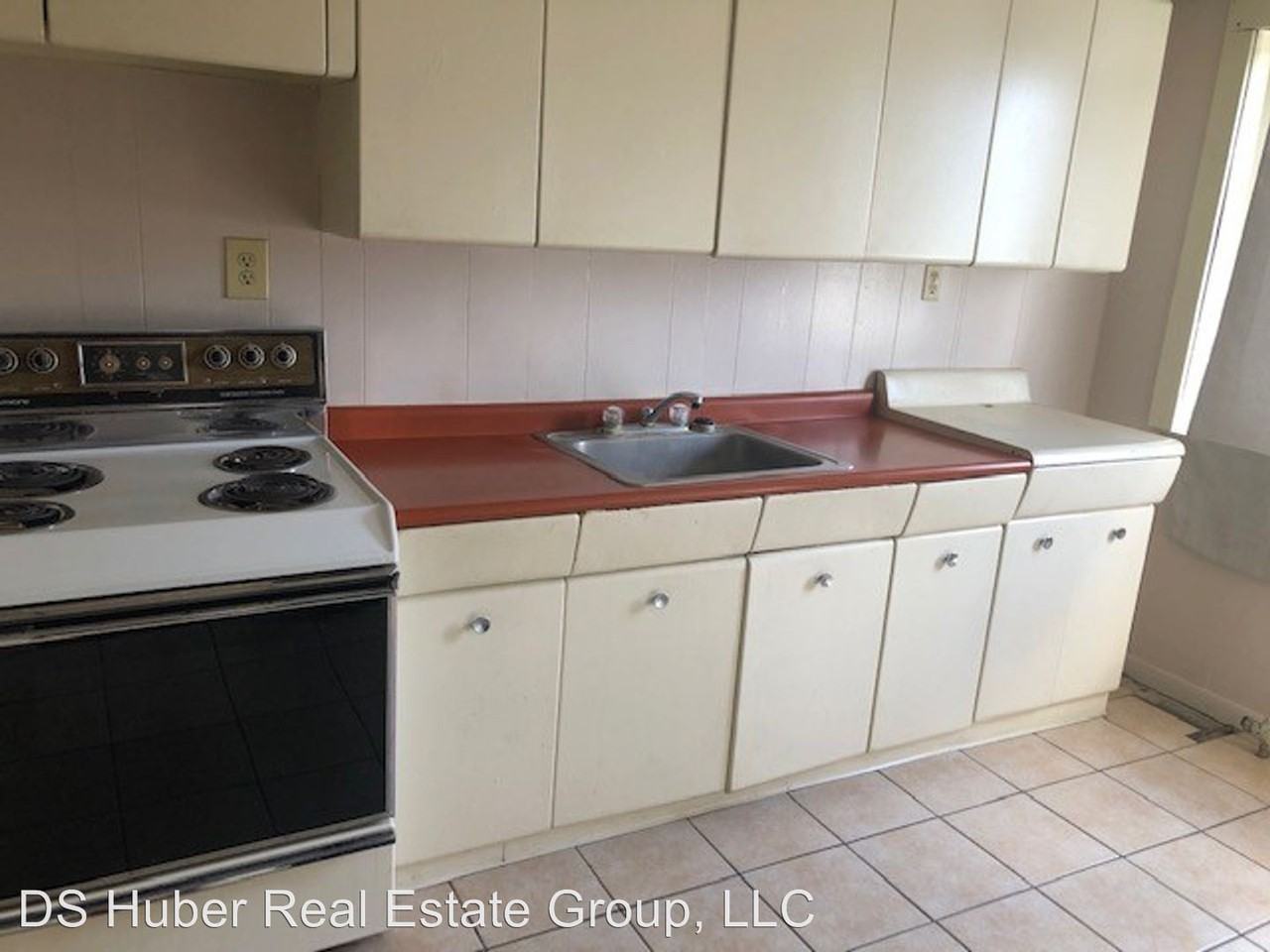 113 5th Street - Photo 2 of 5