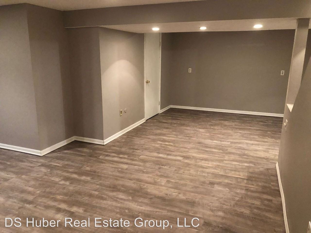 6520 Victoria Shore Dr - Photo 2 of 17