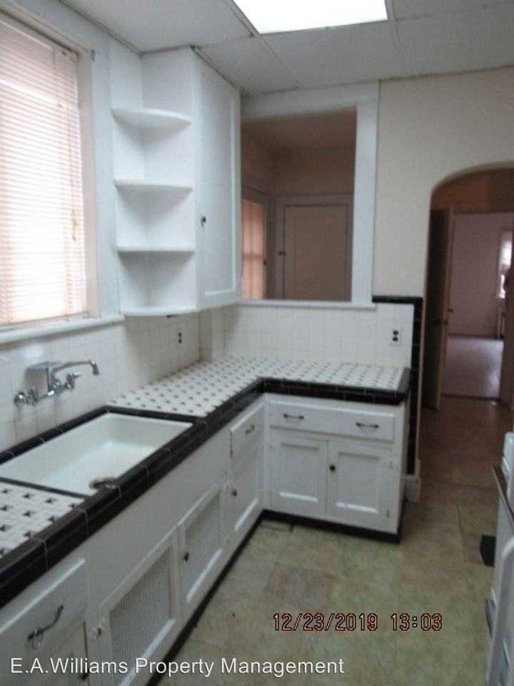 3121 Park Avenue - Photo 3 of 9