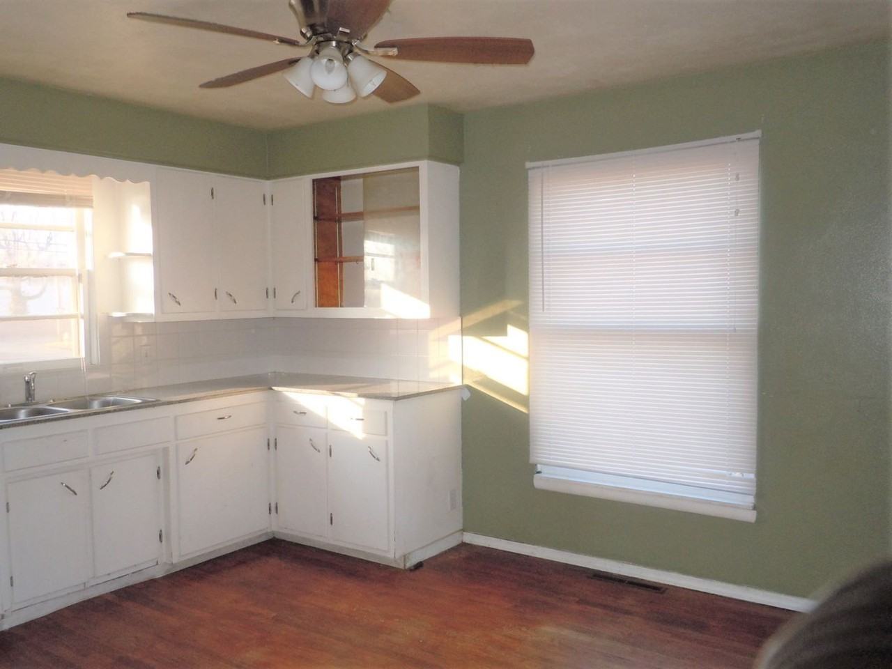 614 614 Kinloch  Kinloch D #614 - Photo 3 of 10