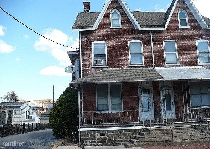 523 East Philadelphia Avenue, Boyertown, PA 19512 1 Bedroom House for