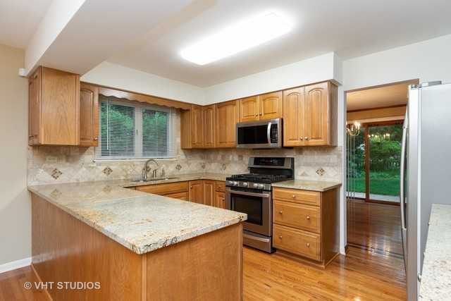 1504 Lark - Photo 3 of 10