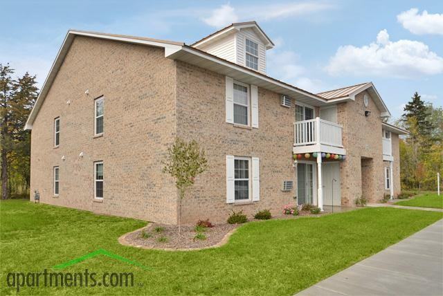 Deerfield Village Apartments 1205 Mason St, Oshkosh, WI 54902 Zumper