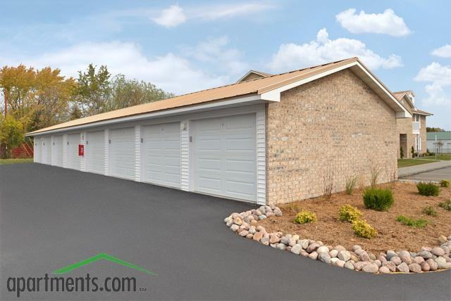 Deerfield Village Apartments 1205 Mason St, Oshkosh, WI 54902 Zumper