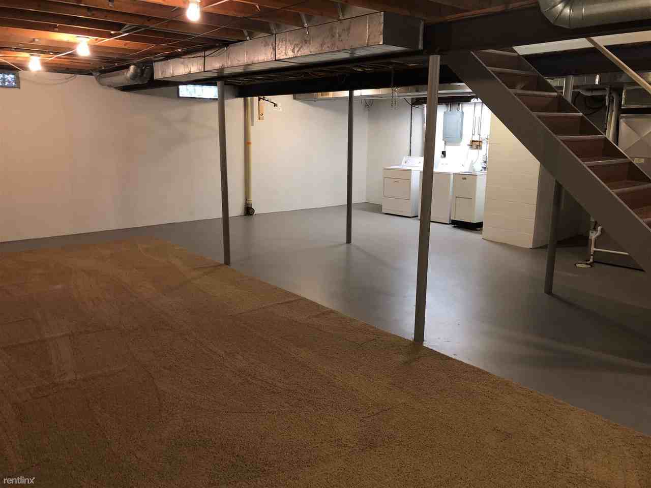 13049 Apple Tree Ln - Photo 3 of 34