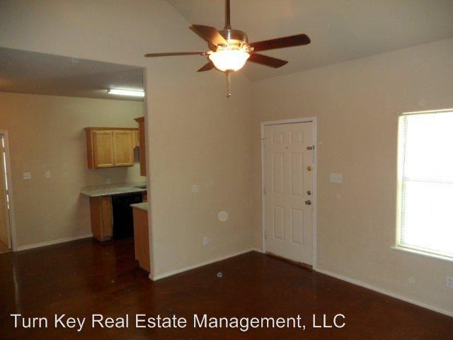 113-115 Lindas Creek Lane - Photo 3 of 19