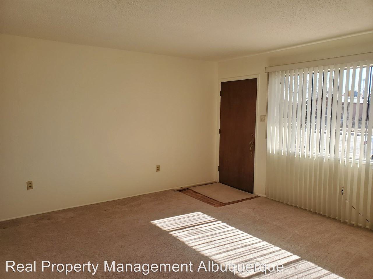1513 Griegos Road Nw - Photo 2 of 12