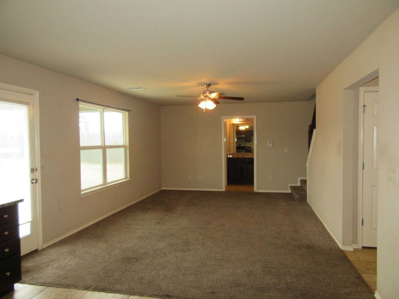 1117 S Catalina Dr - Photo 3 of 25