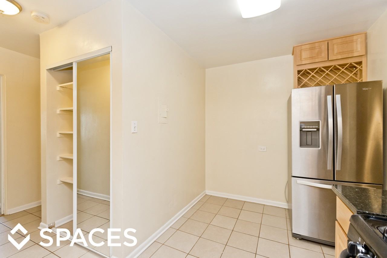 Garden House Apartments - Photo 2 of 9