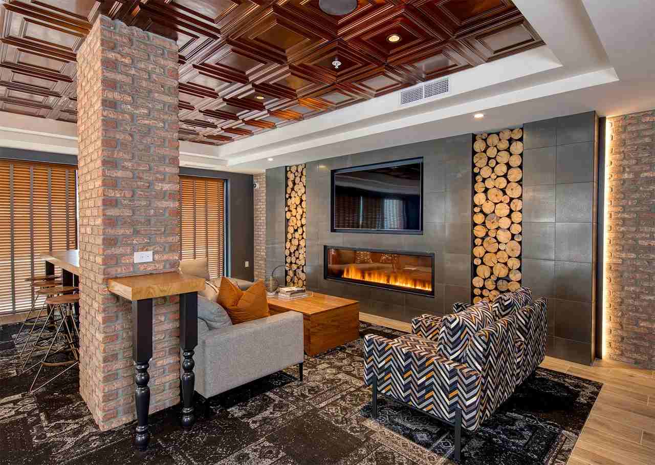 79 Warren Street #888