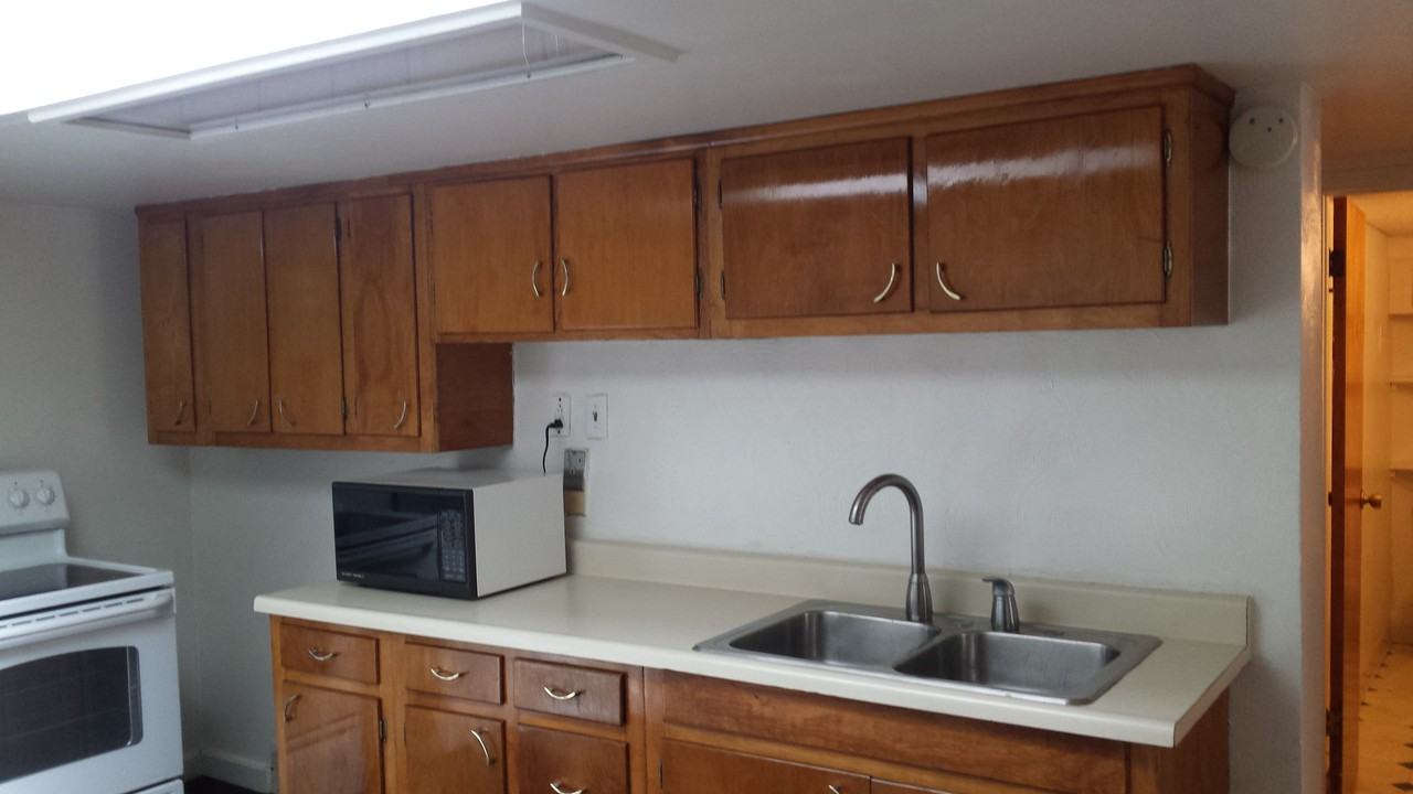 1026 Pitcairn Avenue ##1 - Photo 3 of 8