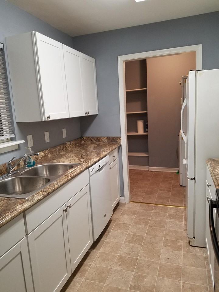 1837 W Moore St #1 - Photo 3 of 5
