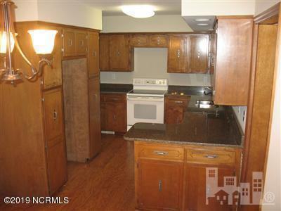 2305 Waverly Drive - Photo 2 of 7