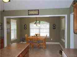 5909 Arch Ave - Photo 3 of 18