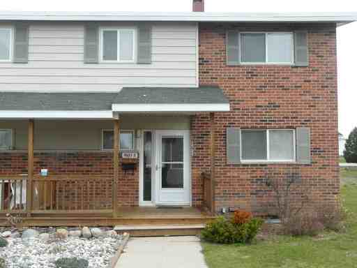 9803 Minnesota St - Photo 2 of 9