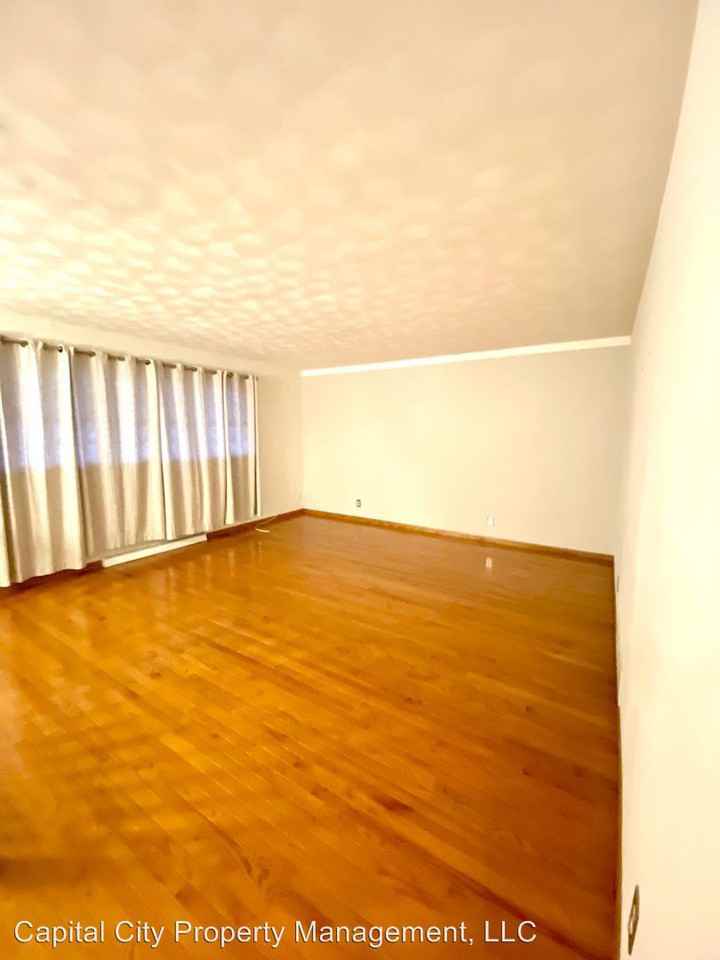 1205 S. Roosevlet Rd - Photo 3 of 19