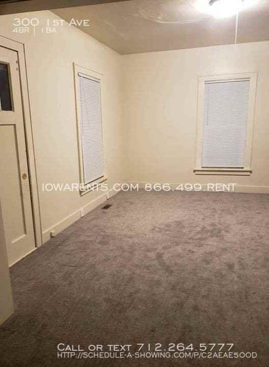 300 1st Ave - Photo 3 of 11