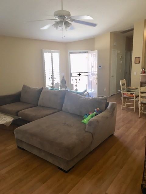 13662 North 73rd Drive - Photo 3 of 8