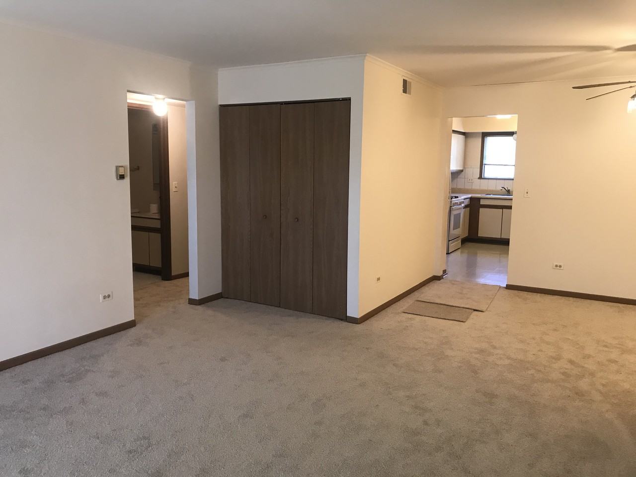 Oak Trails Apartments - Photo 6 of 10