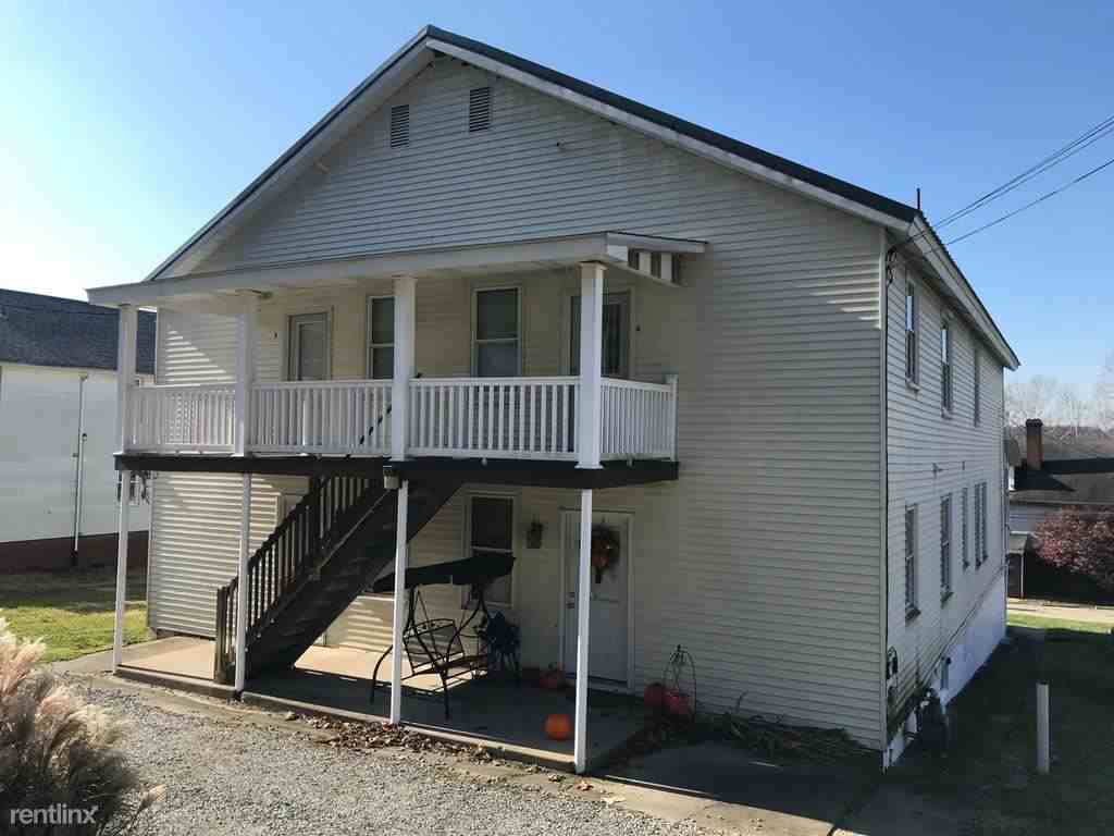 27 S Main St 4 - Photo 2 of 11