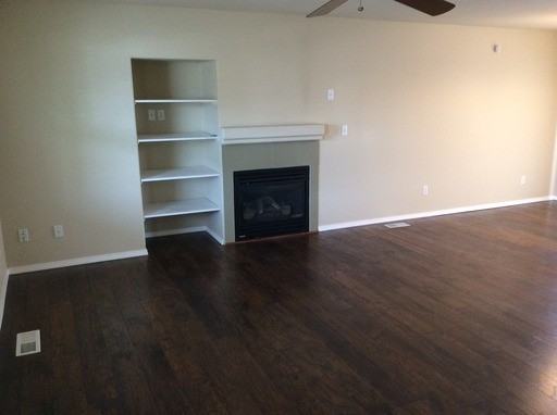 940 Meadowlark Pl - Photo 2 of 14