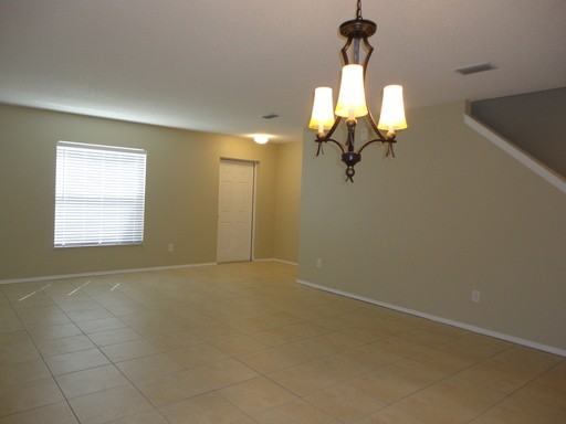 13951 Noble Park Dr - Photo 3 of 13